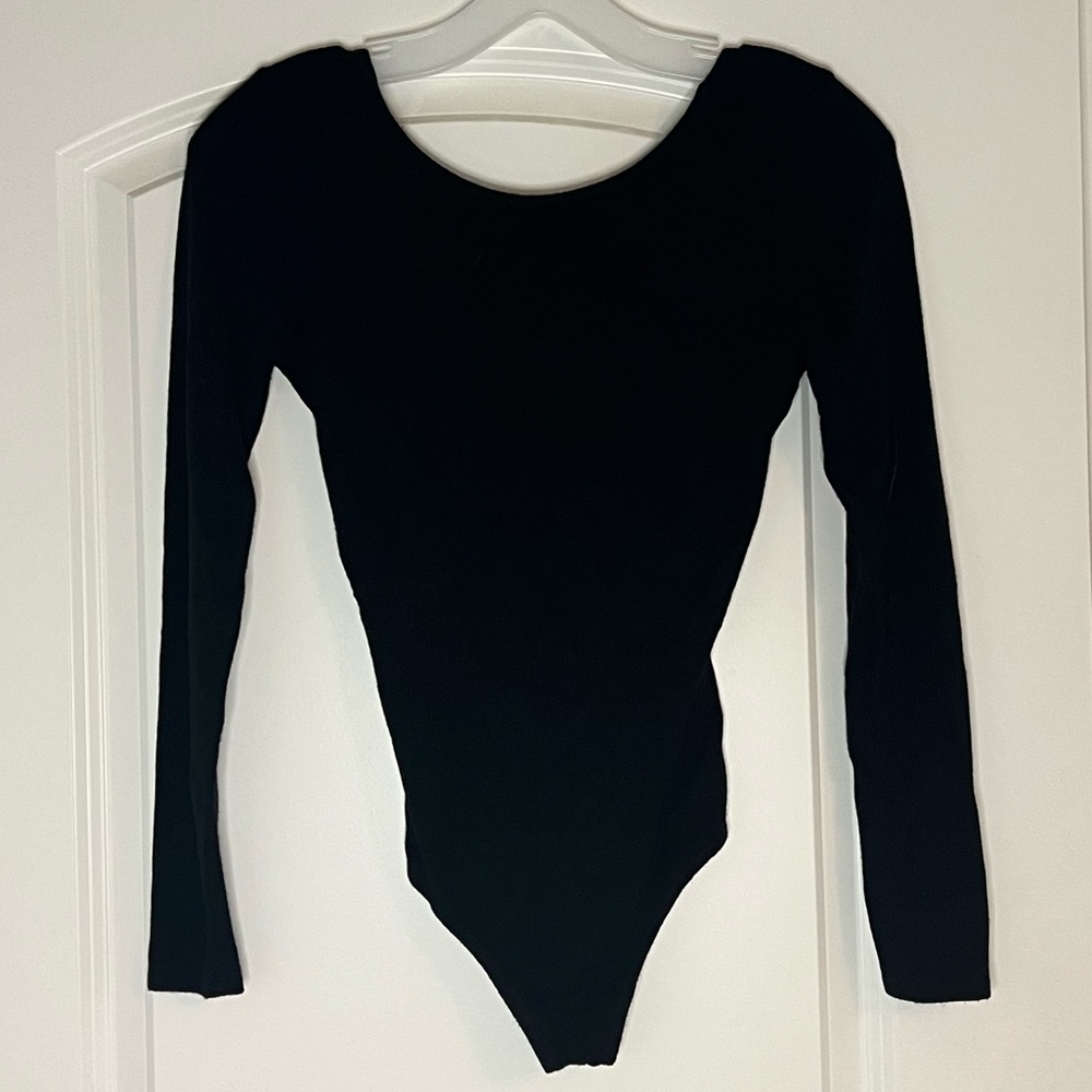 Lulu’s low back Black bodysuit